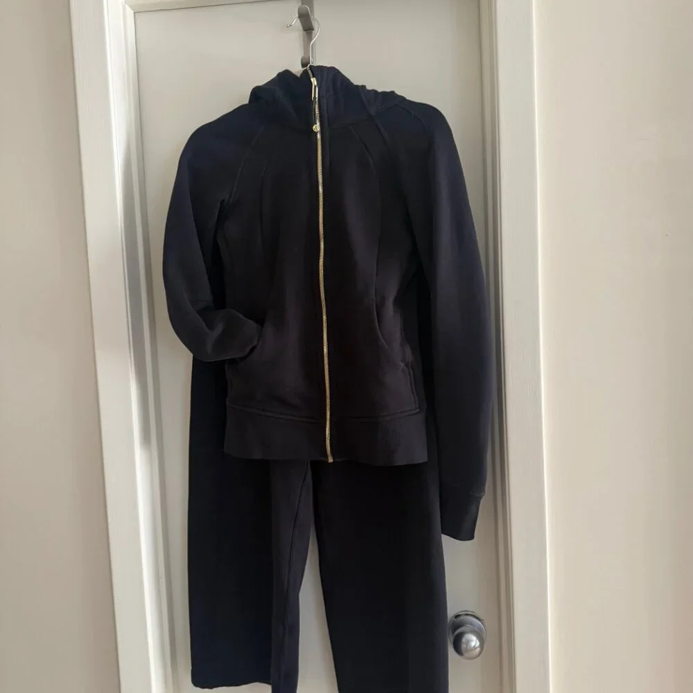 Lululemon Black & Gold Scuba Full Zip w/ pants - Picture 5 of 10